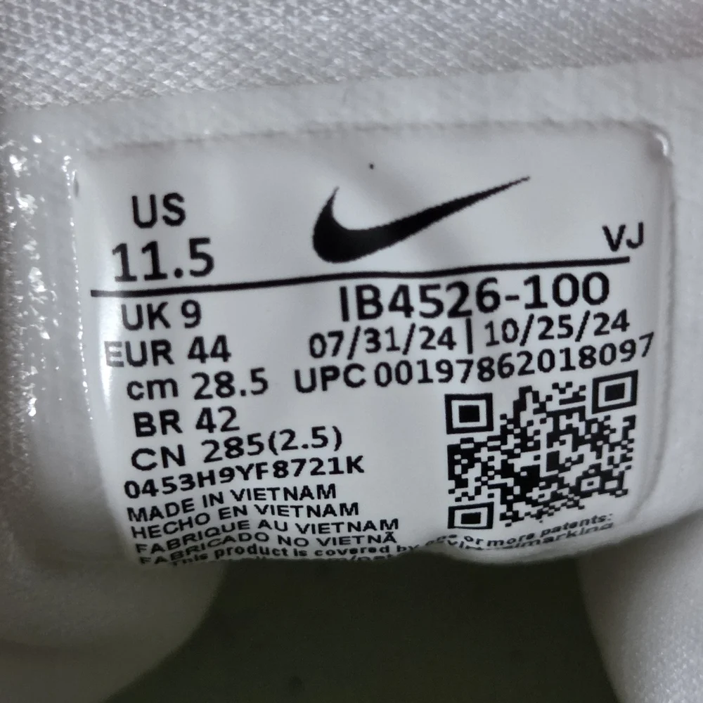 Nike Free Metcon 6 White Bright Crimson Pink Foam Womens Sneakers Shoes 11.5